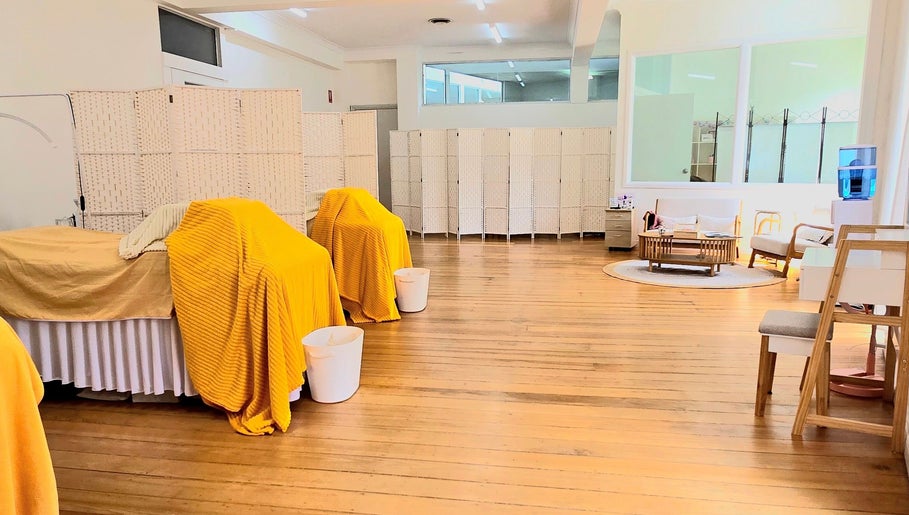 Spacious beauty area at Evarin Lash & Beauty, Fortitude Valley, Queensland, AU with cozy treatment chairs.