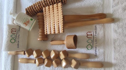 Oam the Therapist Home SPA & Home Massage Service in Abu Dhabi image 2