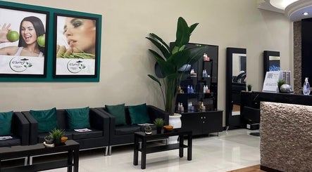 Senyourah Salon Al Aqiq العقيق