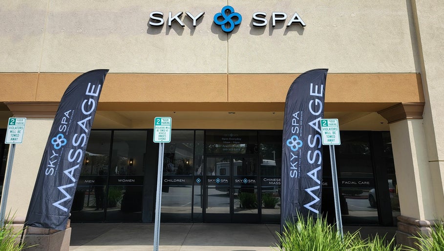 Sky Spa Massage kép 1