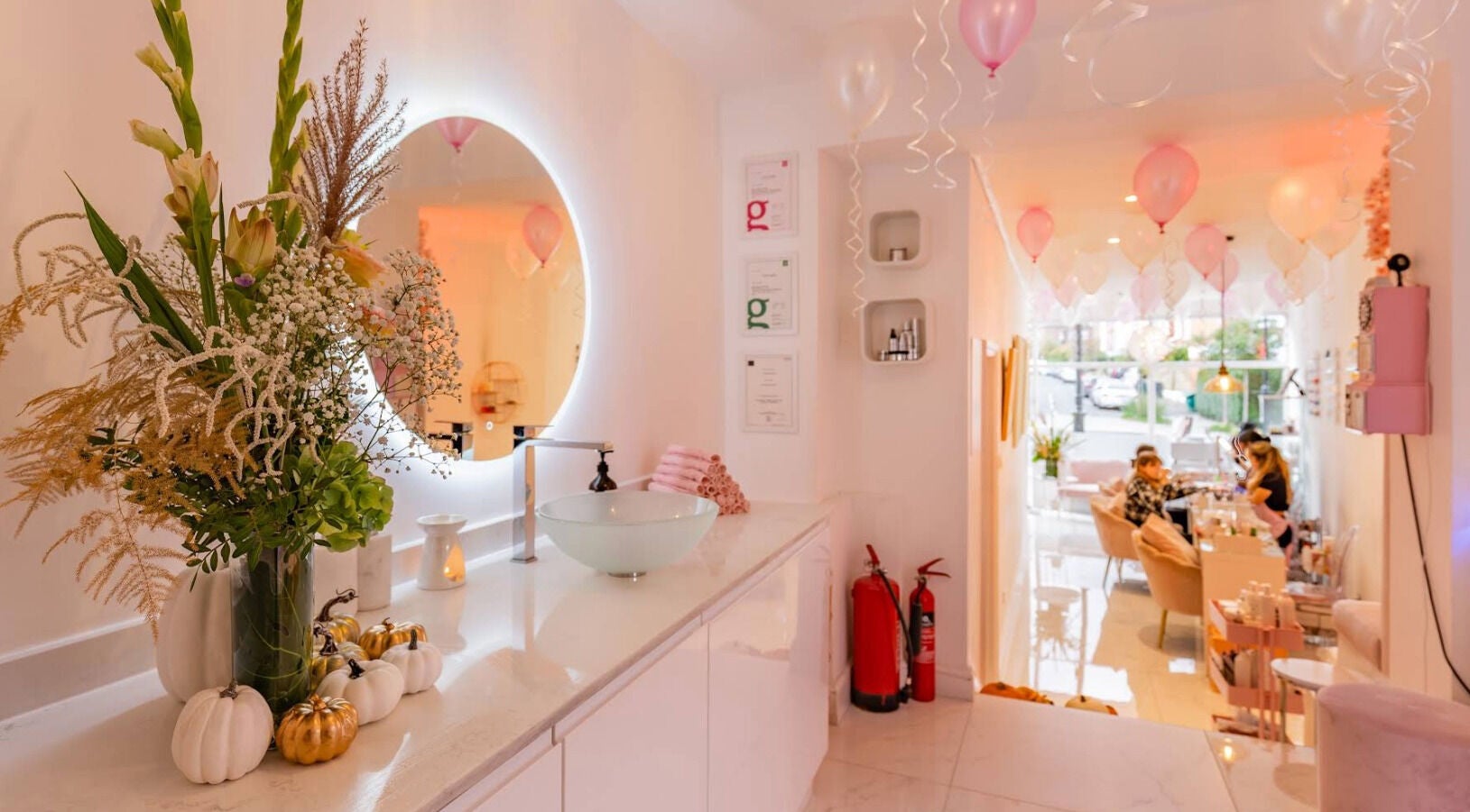 Elegant interior of Sugar Cane Salon in London, England, GB with unique decor and stylish ambiance.