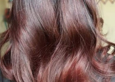 Glossy auburn hair waves at Beauty by Pascalle, Paramaribo, Paramaribo, SR.