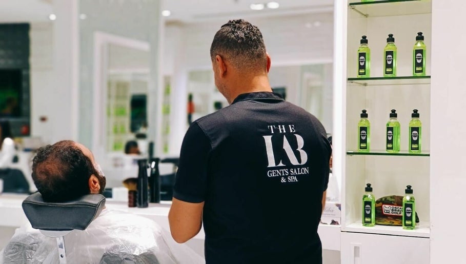 The Lab Gents Salon & Spa - Meadows Town Center afbeelding 1