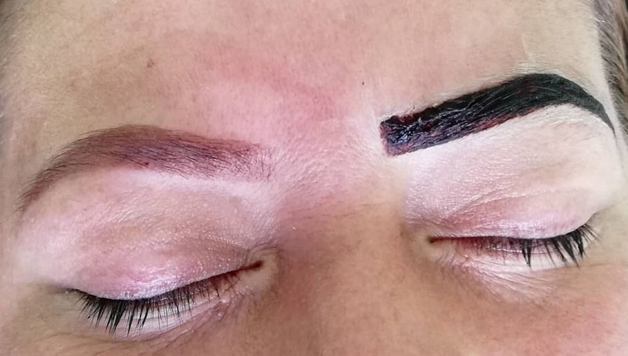 Jose Blanco Salons Estudio y Academia image 1