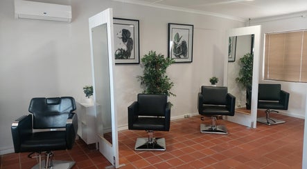 My Salon  image 3