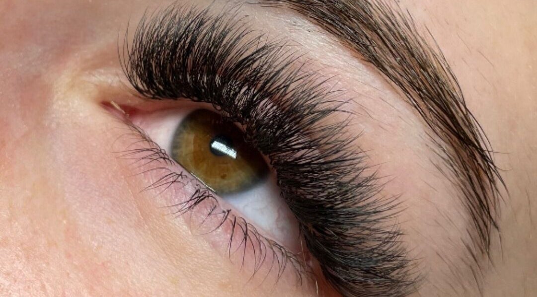 Lush eyelashes from Studio M East Gosford, East Gosford, New South Wales, AU showcasing detailed enhancement.