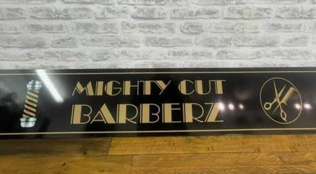 Mighty Cut Barberzの画像：2