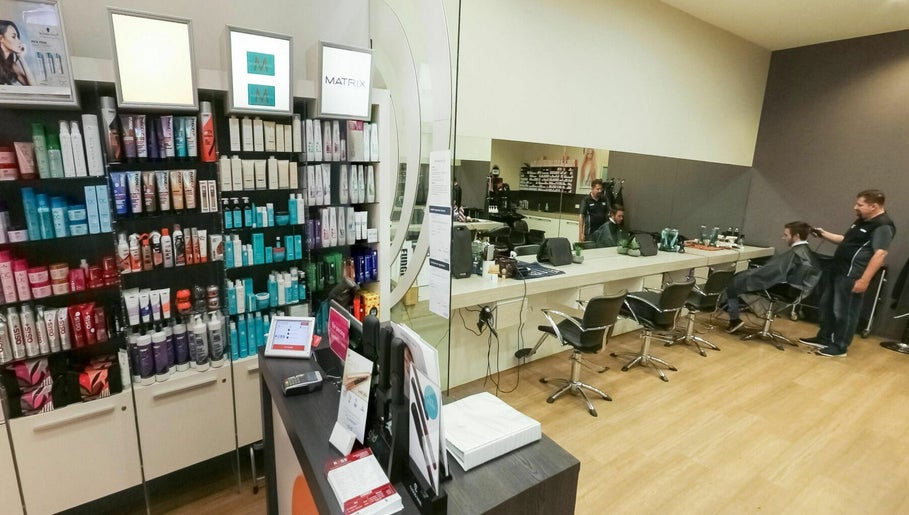 Immagine 1, Kess Hair and Beauty Albany