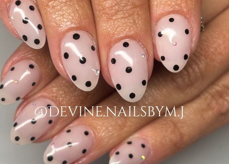 Chic polka dot nail art from Devine Nails by M J, Pretoria, Gauteng, ZA.