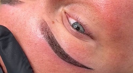 Close-up of defined eyebrows crafted at Sian Carrie Studio, Chelmsford, England, GB.