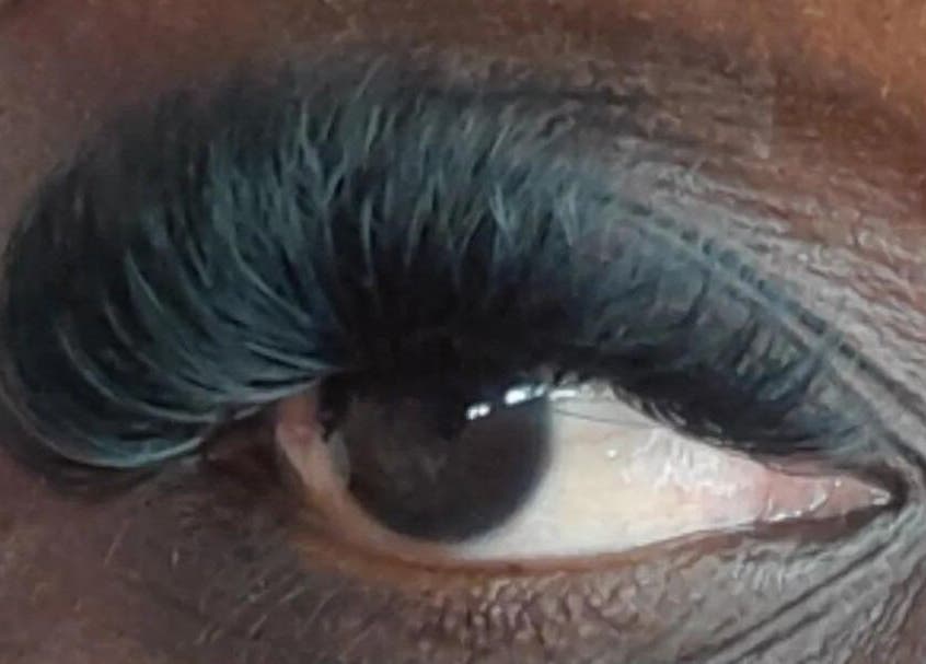 Close-up of a stylish eyelash extension from Narenda's Beauty Lounge in Bridgetown, Saint Michael, BB.
