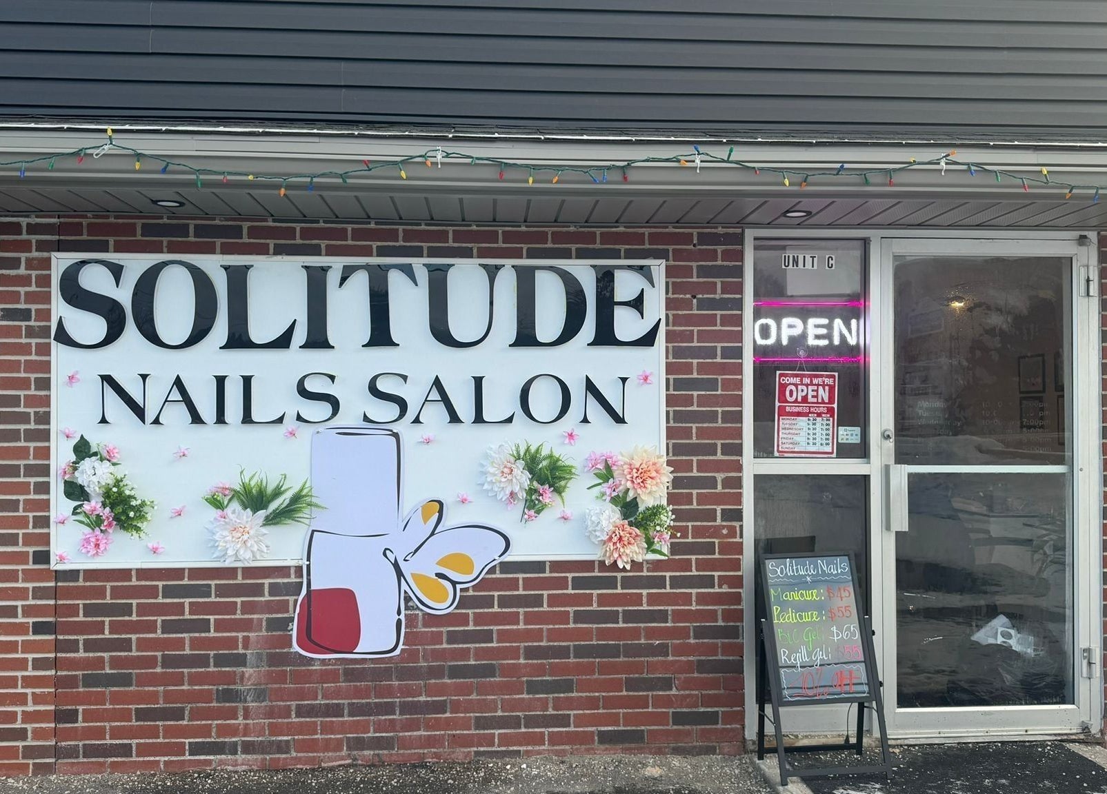Front entrance of Solitude Spa Rothesay, a serene beauty venue in Rothesay, New Brunswick, CA.