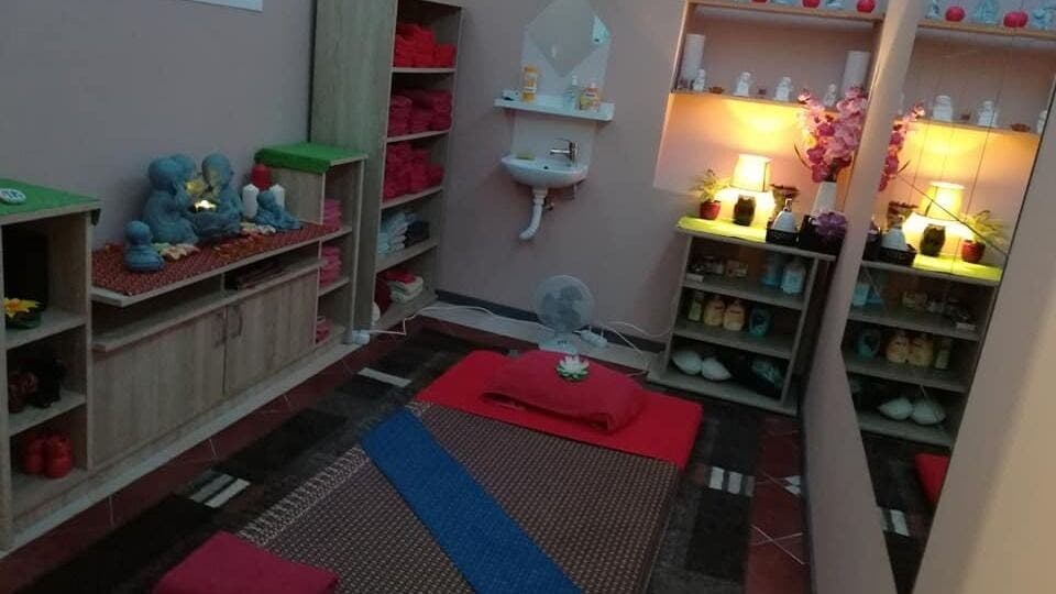 Hangulatos masszázsszoba a Smile Thai Masszázsszalonban, Budapest, Magyar, HU.