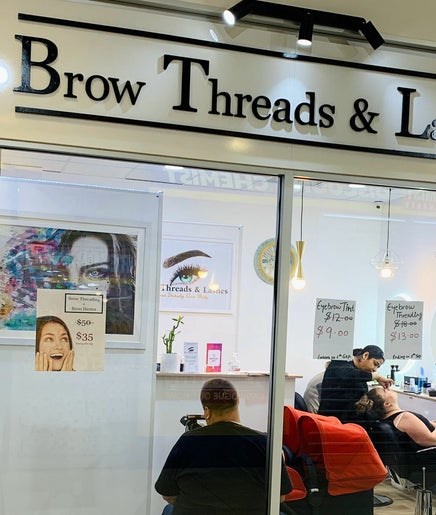 Brow Threads & Lashes Parabanks Shopping Centre billede 2