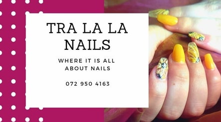 Tra La La Nails