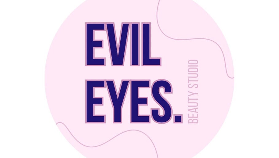 Evil Eyes Beauty Studio billede 1