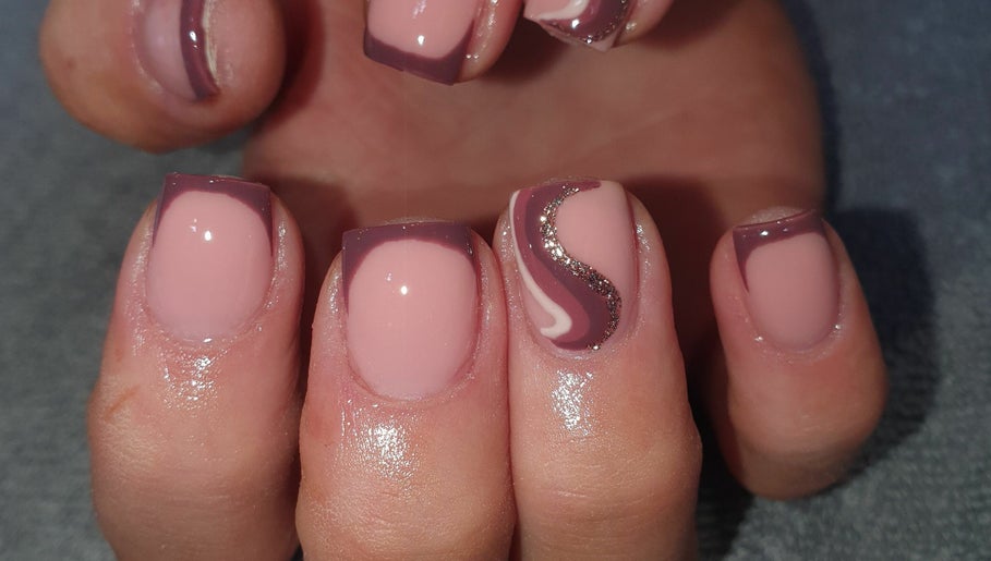 Nails By Monique Saira 1paveikslėlis