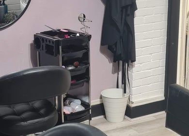 Sleek beauty station at Glow & Co. | Brows And Beauty, Wallingford, England, GB with modern tools and seating.
