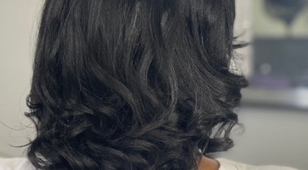 Nashani Hair Studio, bild 3