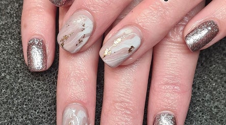 Exquisite Nails and Beauty slika 3