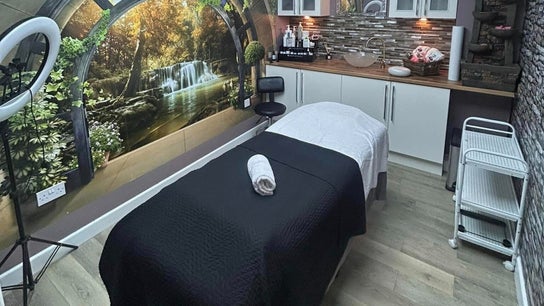 Leila’s Beauty Lounge