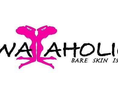 Logo van WaXaholic, Paramaribo, waar gladde huid centraal staat. Perfecte plek voor ontharing.