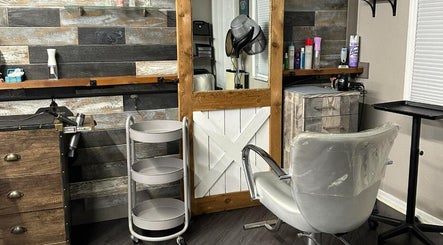 Kat’s Hair Studio - Palm Harbor obrázek 2