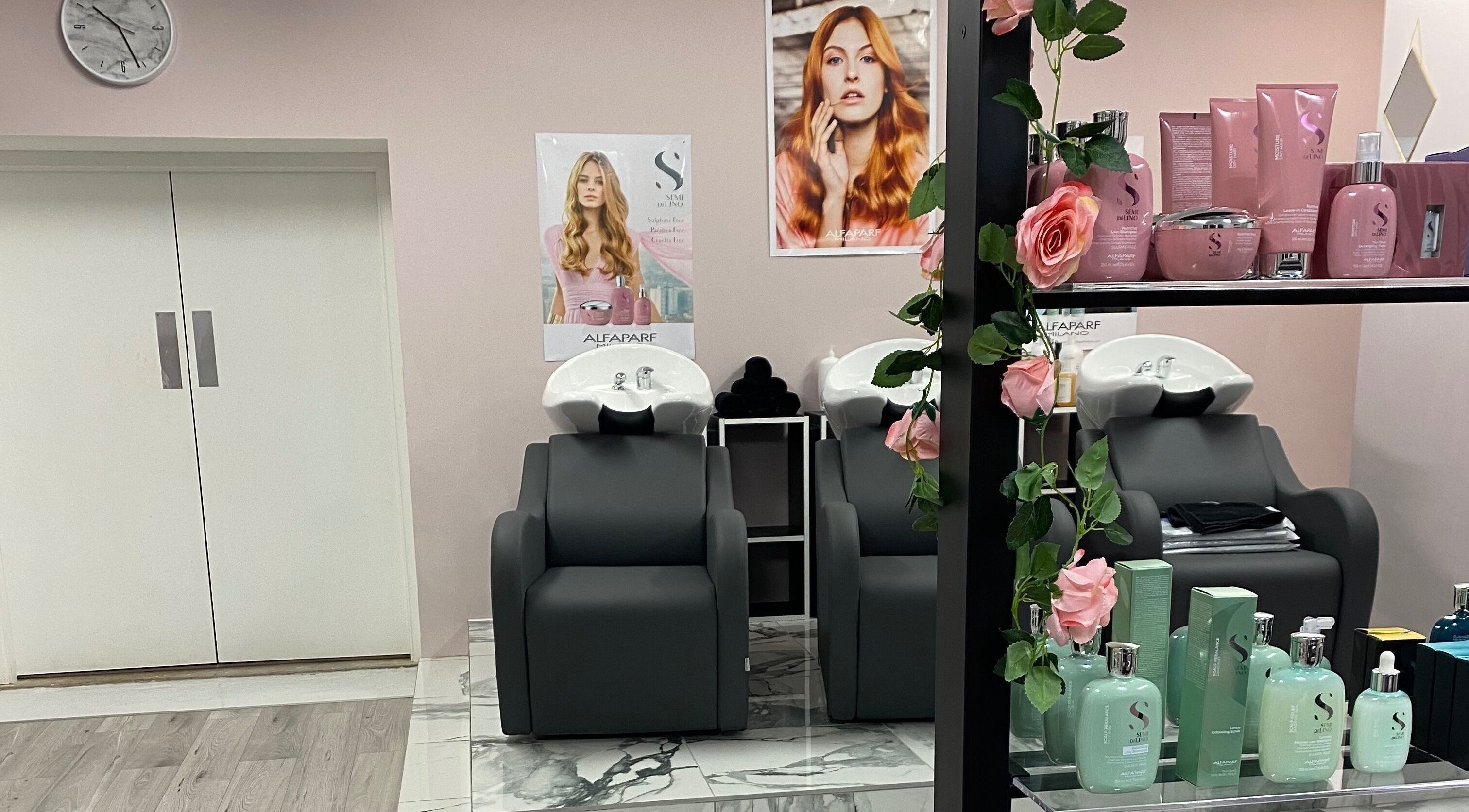Elegant salon washing area at Everleigh Hair Design, Dublin, County Dublin, IE, showcasing premium products.