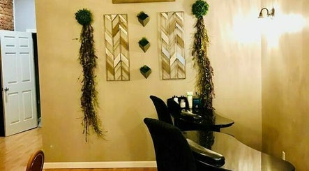 Revive Salon and Day Spa image 2