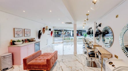 Beah and Kadi Hair Lounge image 3