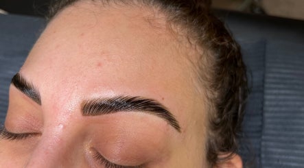 Expertly shaped brows at Brows By Poppy, Brentwood, England, GB. Highlighting professional eyebrow services.