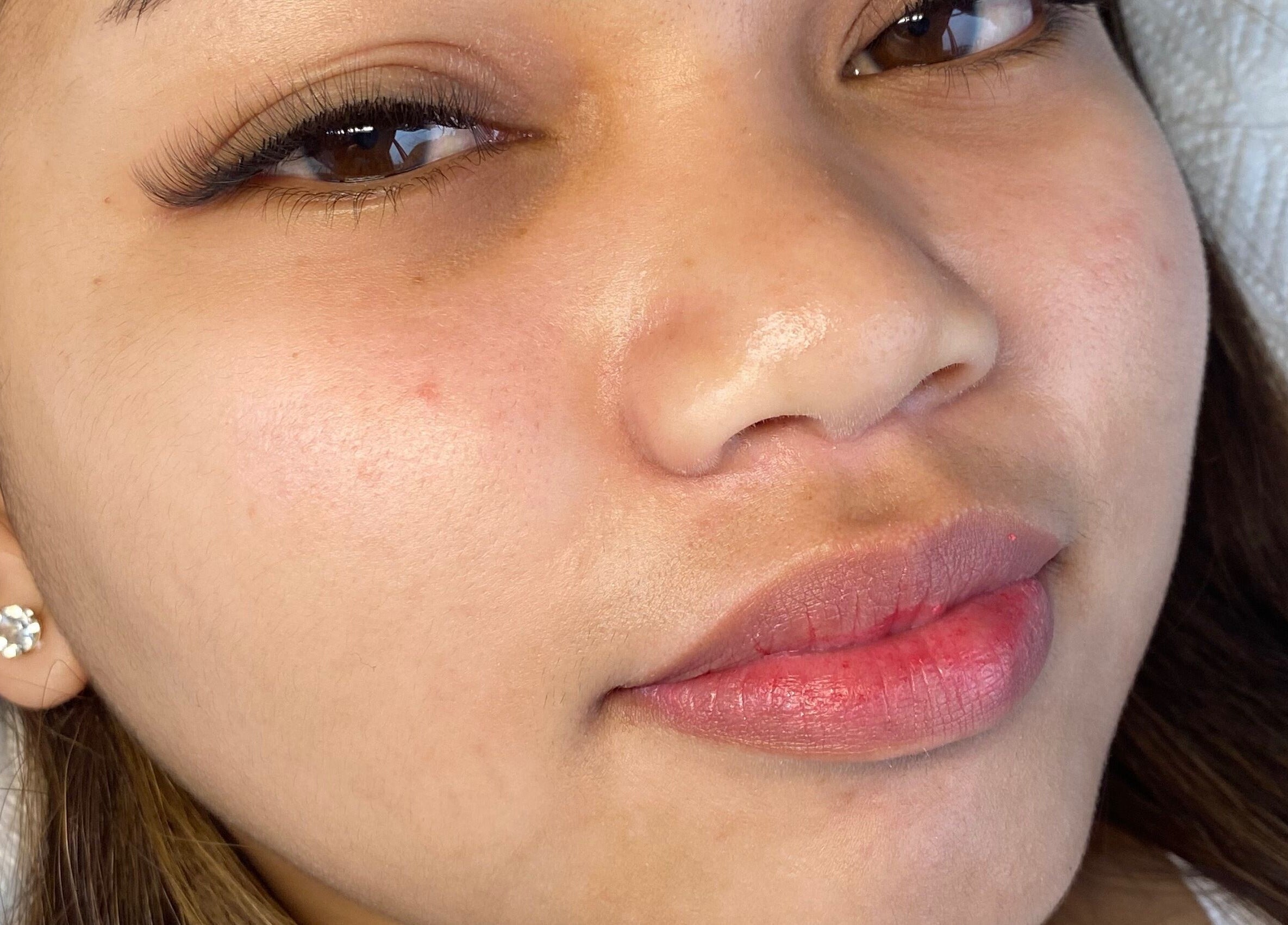 Close-up of expertly applied lashes at Flo Nails and Lashes by KC, Invercargill, Southland, NZ.