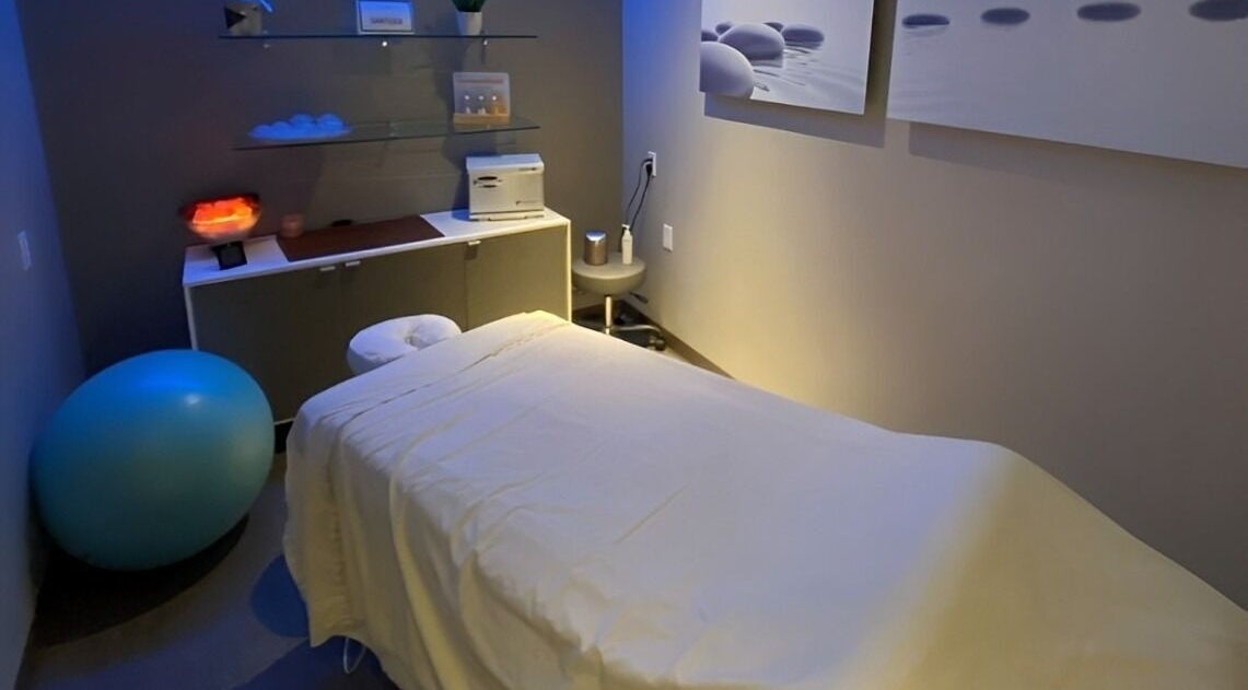 Relaxing massage room at Elements Massage and Movement, Farmborough Heights, New South Wales, AU.