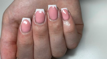 Nails by DT image 3
