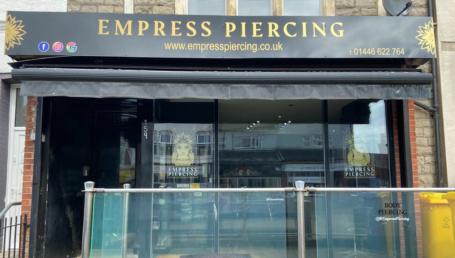 Empress Piercing Barry imaginea 1