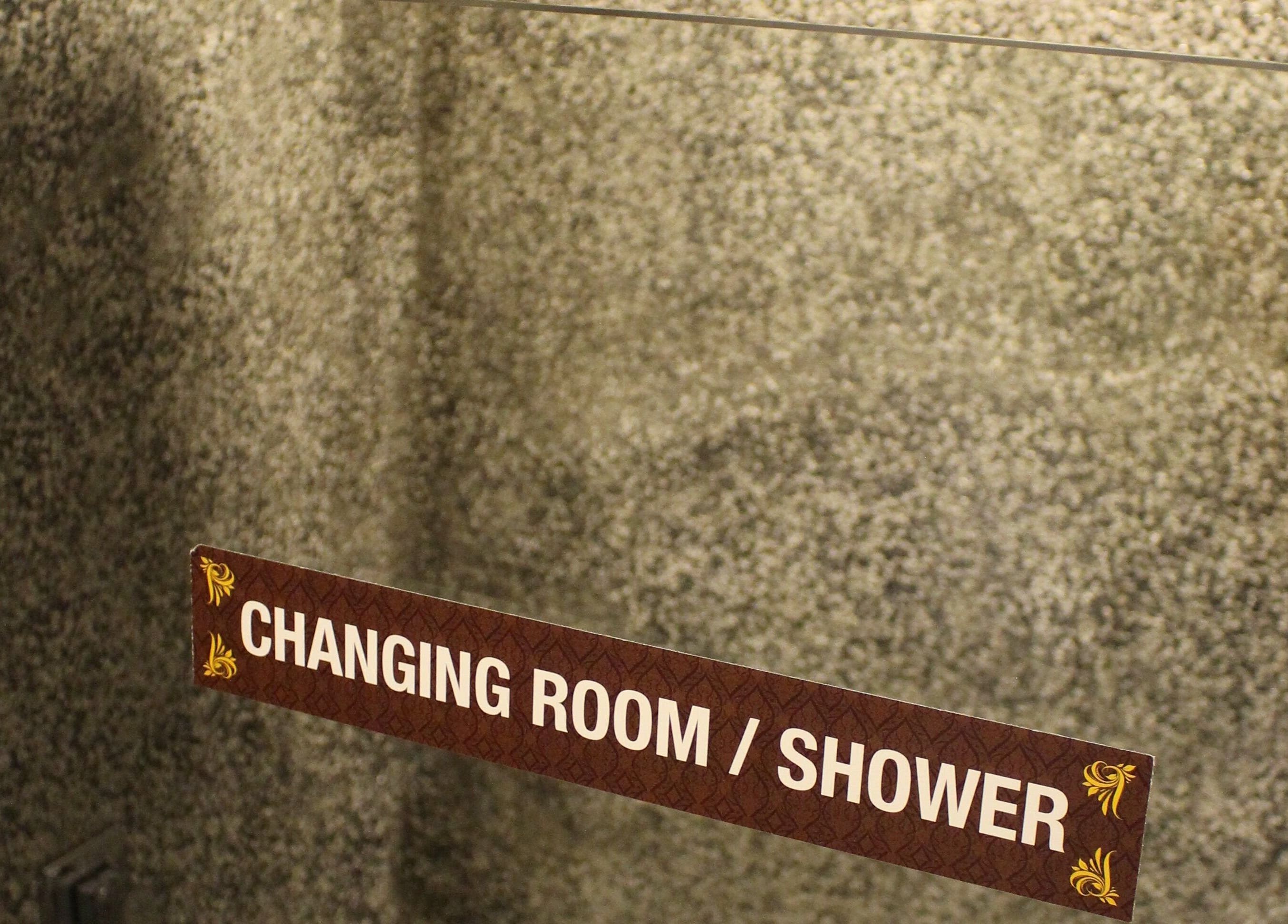 Changing room at Siam Wellness Centre and Family Spa, Cheras, Selangor, MY offers comfort and privacy.