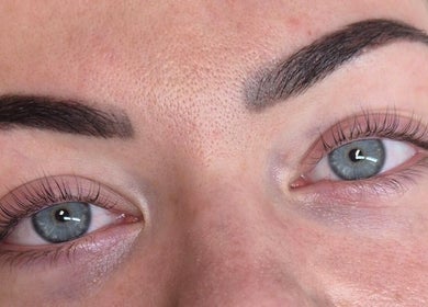 Close-up of expertly shaped brows at Nicola Battle - The Little Brow Room, Scarborough, England, GB.