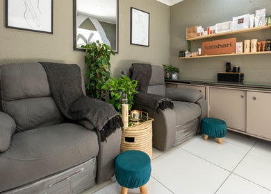 Comfortable seating with stylish decor at Golden Olive | Nail & Lash Bar in Cape Town, Western Cape, ZA.