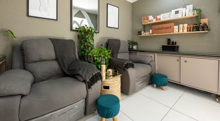Comfortable seating with stylish decor at Golden Olive | Nail & Lash Bar in Cape Town, Western Cape, ZA.