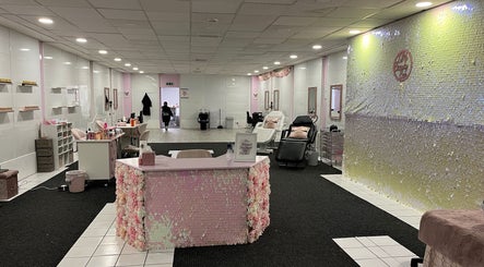 LJM's Beauty Bar