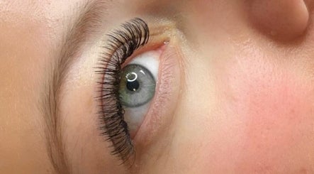 Libra Lash Studio