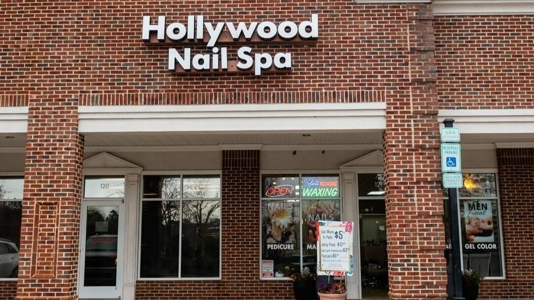 Hollywood nails online and spa