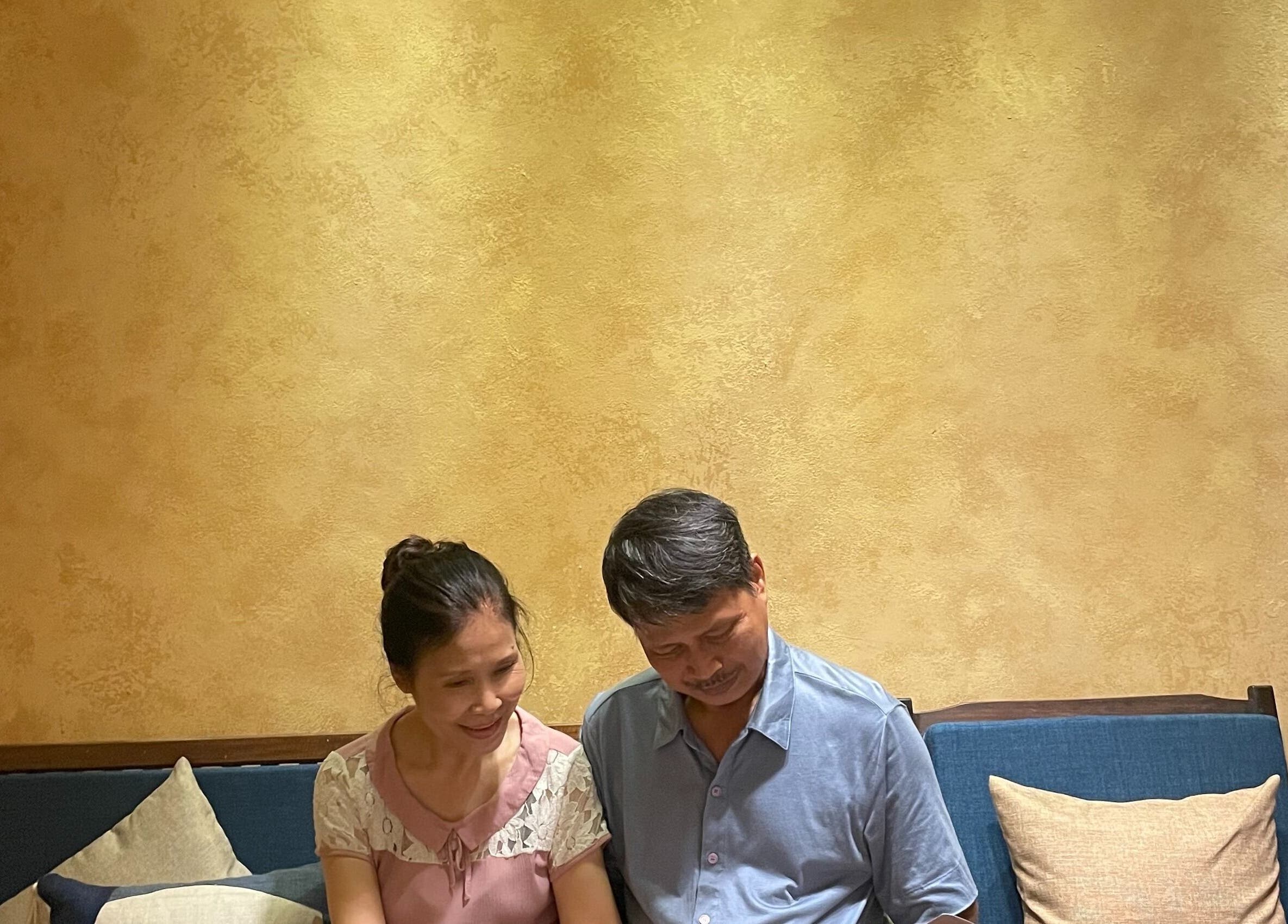 Couple enjoying tranquility at Dao's Care Spa - Tây Hồ, Hà Nội, Hà Nội, VN.