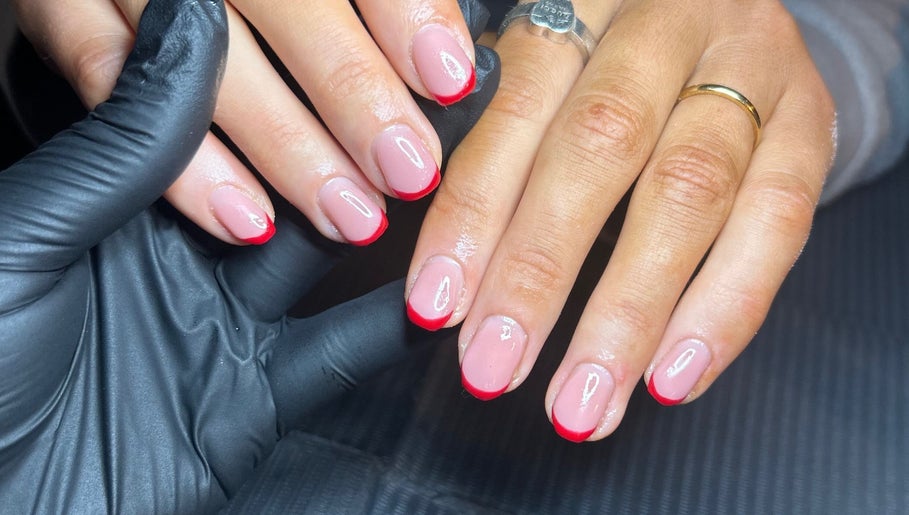 Evie P Nails image 1