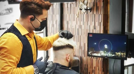 The G Barbers image 2
