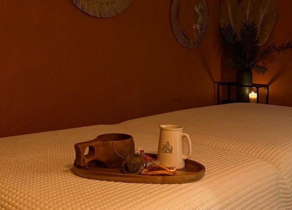 Cozy wellness room at Vivere Concept, Dublin 2, County Dublin, IE with a candlelit ambiance.