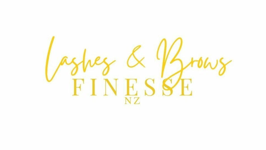 Finesse Lashes NZ image 1