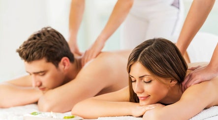 Awesome Thai Massage image 3