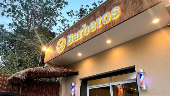Barberos Tulum - Calle Andrómeda