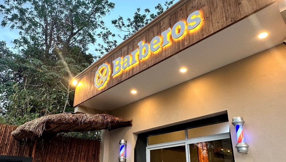 Εικόνα Barberos Tulum - Calle Andrómeda 1